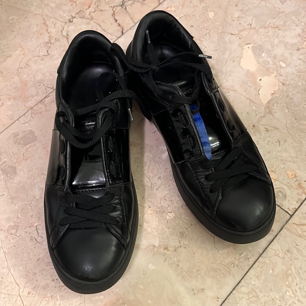 Valentino snekers size 36.5